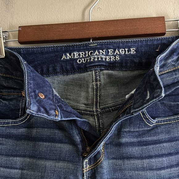 American Eagle Outfitters Women's Straight Super Stretch Jeans Size 6 Reg. - Picture 5 of 7